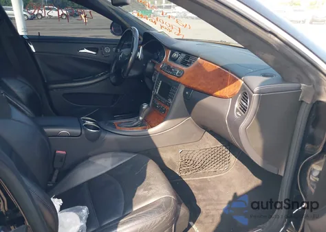 2008 Mercedes-Benz Cls 63 Amg from USA, damaged, VIN WDDDJ77X58A122777